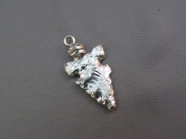 Michele's Wearable Art - Arrowhead Pendant